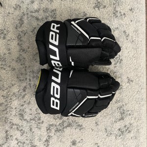 *** Bauer Supreme Ultrasonic Gloves 9” ***