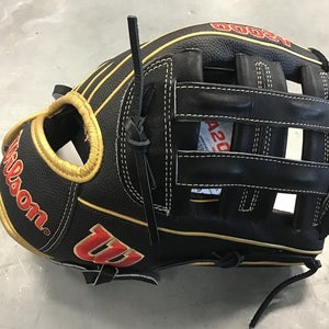 Wilson A2000 12" Fielders Gloves