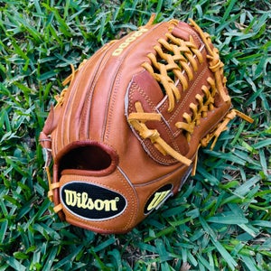 Wilson A2000 1796 Saddle Tan Pro Issue Pitcher's Baseball Glove - 11.75 Inch