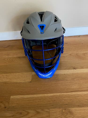 Used Player's Cascade R Helmet