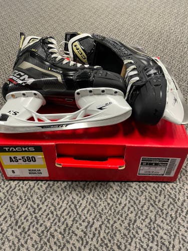 CCM Tacks AS-580 size 8 Regular width skate
