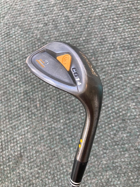 Used Men's Cleveland CG14 Right Handed 60 Degree Wedge