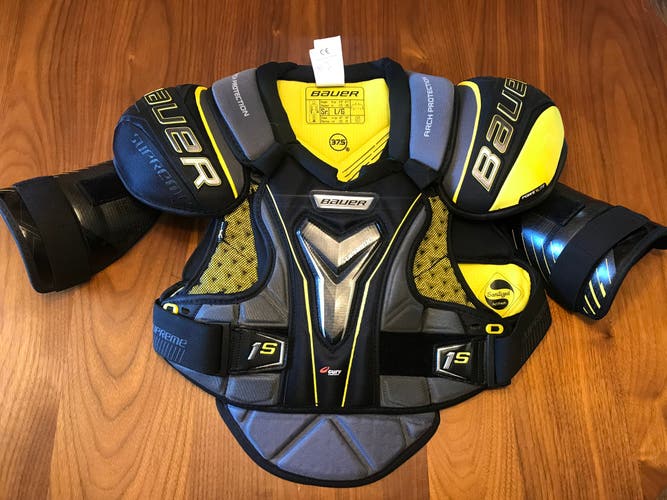 Senior Large Bauer Pro Stock Supreme 1S Shoulder Pads