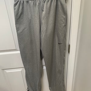 Gray Nike Sweatpants Size Large