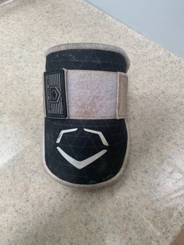Black EvoShield Elbow Guard