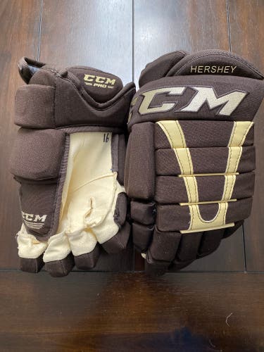 CCM Hershey bears 4 roll pro 13 gloves