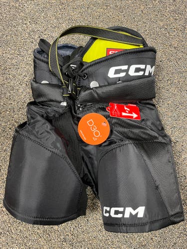 Youth New Small CCM Tacks AS-V Pro