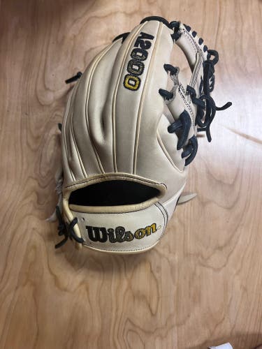 11.5 a2000 infield glove