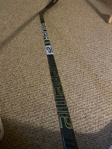 Intermediate Right Handed P92 Supreme 2S Pro Hockey Stick