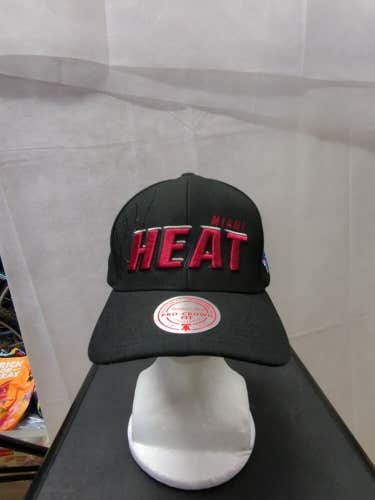 NWS Miami Heat NBA Draft Mitchell & Ness Pro Crown Snapback Hat