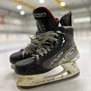 Bauer Vapor Hyperlite Hockey Skates