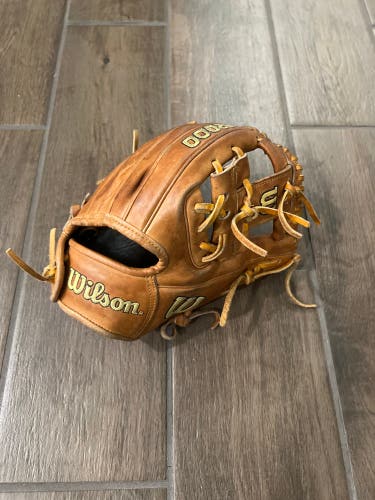 Wilson A2000 11.5” DP15 Baseball Glove