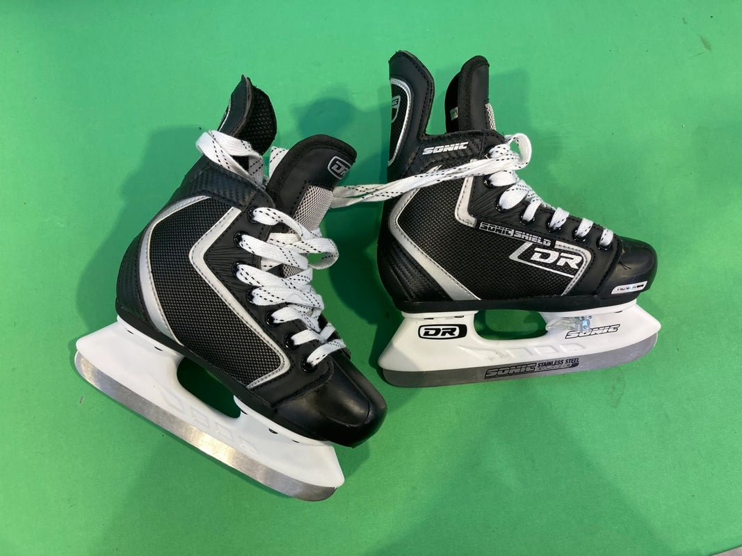 Kids Bauer Roller Hockey Gear for Sale in Tustin, CA - OfferUp
