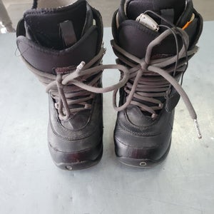 Used Burton Ion Grom Senior 5 Men's Snowboard Boots