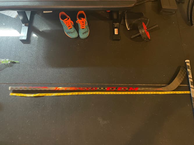 Senior Right Handed P90TM  Jetspeed FT4 Pro Hockey Stick