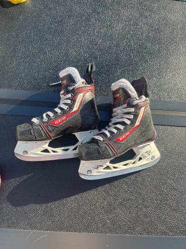 Used CCM Size 1.5 JetSpeed 290 Hockey Skates