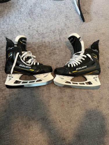 Used Bauer Size 9.5 Supreme M5 Pro Hockey Skates