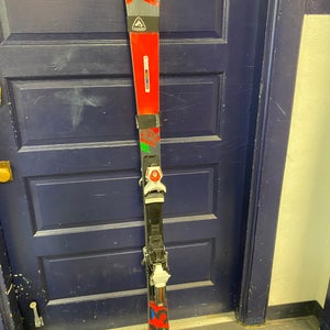 Used Men's 2022 Rossignol 165 cm Racing Hero Athlete SL Skis With Bindings Max Din 18