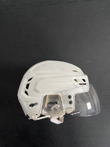 CCM  Tacks 110 Helmet