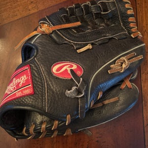 Used Right Hand Throw Rawlings Infield Gold Glove Baseball Glove 12"