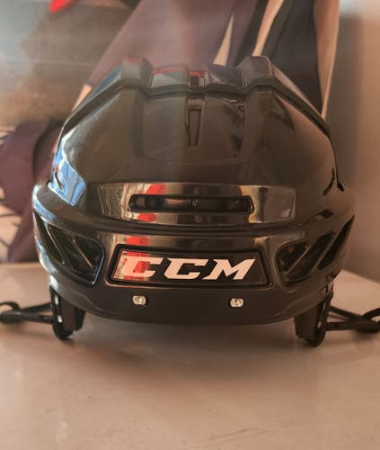 Senior Medium CCM FL90 Helmet