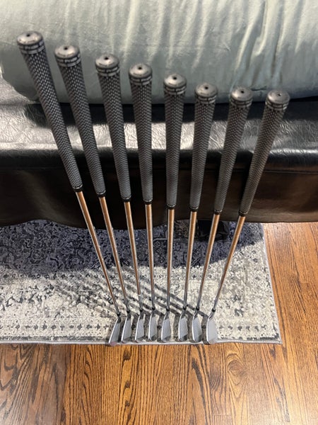 Men's Right Handed Stiff Flex Steel Shaft 718 AP2 Iron Set