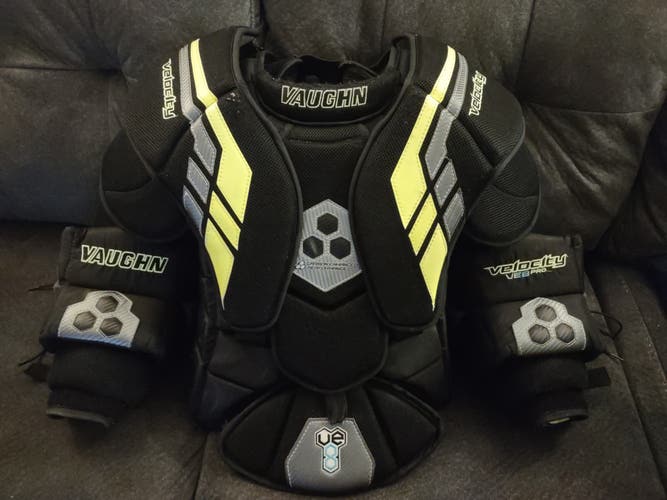 Used Small Vaughn Velocity VE8 Pro Goalie Chest Protector