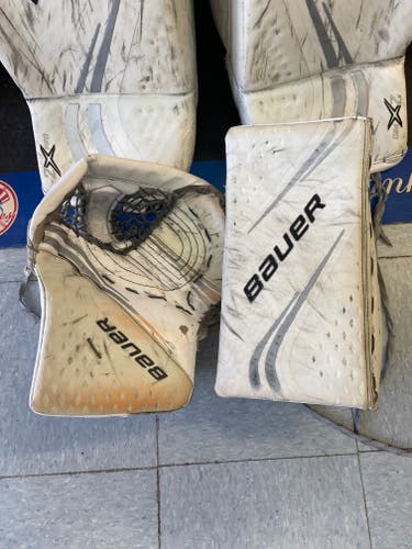 Used Regular Bauer 2X Pro Glove & Blocker