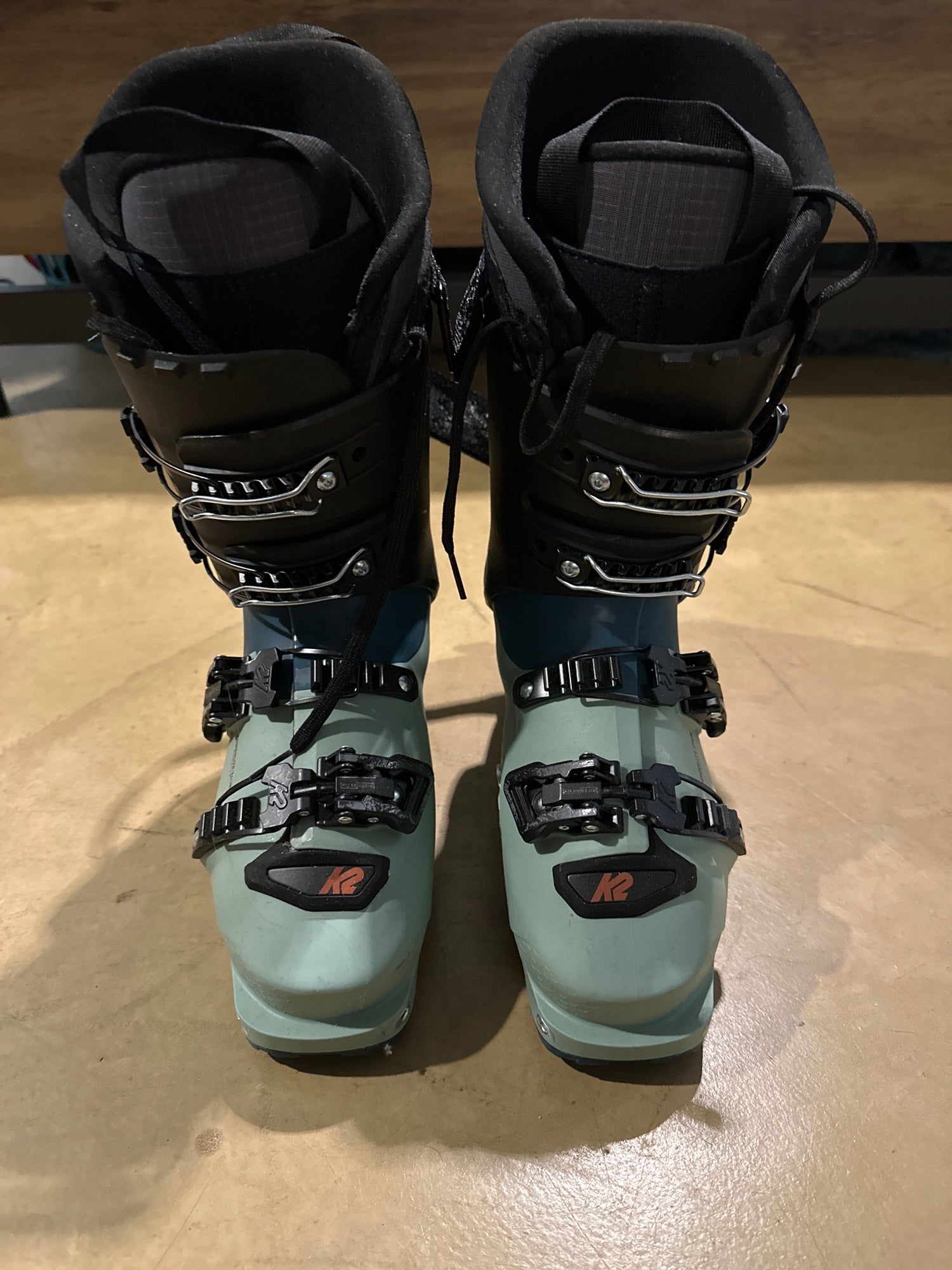 Lange RX 110 W LV Ski Boots - 2023 - Cole Sport