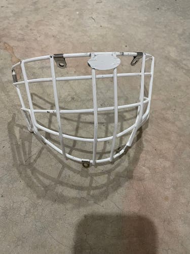 Bauer goalie cage
