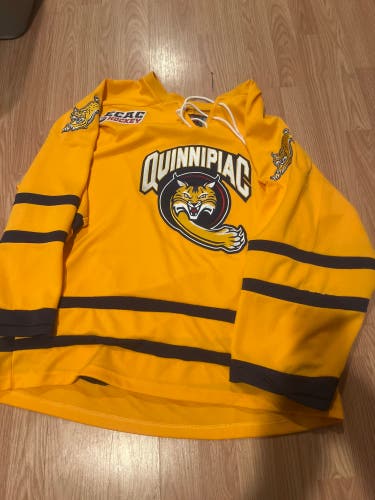 Gold Large K1 Quinnipiac Bobcats Jersey