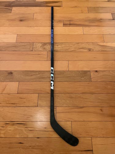 New CCM RibCor Trigger Pro 7 Stick P29/75 Flex/Right Handed