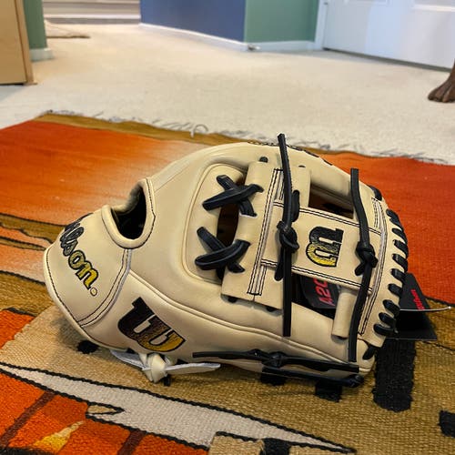 Brand New 2023 Wilson A2000 1786 Baseball Glove 11.5" WBW100969115