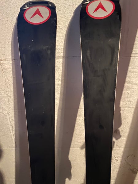 Used Unisex Dynastar 139 cm Racing Speed Omeglass World Cup Skis 