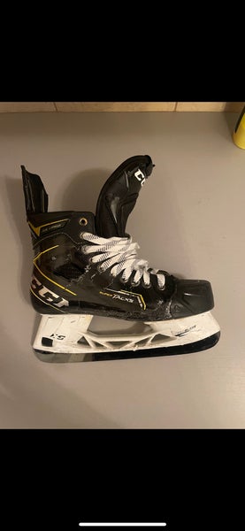 Used CCM Regular Width Pro Stock Size 9 AS3 Pro Hockey Skates