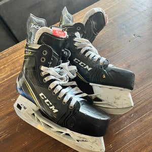 Used CCM Pro Stock Size 8.5 Super Tacks AS1 Hockey Skates