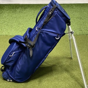 TaylorMade FlexTech Lite Custom Stand Carry 4-Way Golf Bag Navy New #88450