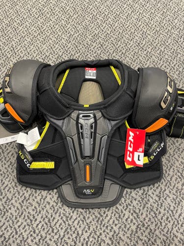 CCM AS-V Pro Junior Large Shoulder pads