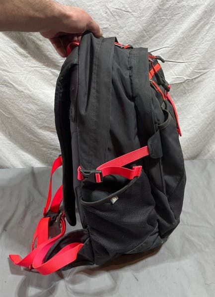 The North Face Recon Laptop Backpack Gray/Neon Orange GREAT Fast Shipping |  SidelineSwap | Buy and Sell on SidelineSwap