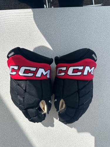 Northeastern University CCM FT1 ProStock Gloves Size 14