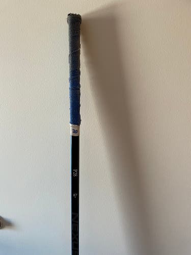 Senior Left Hand P28 Pro Stock Nexus 2N Pro Hockey Stick