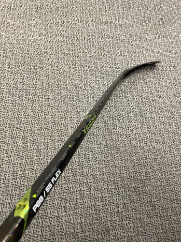 Bauer AG5NT P88 curve 55 flex left hand stick