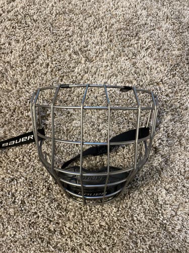 Used Small Bauer Full Cage Profile III Facemask