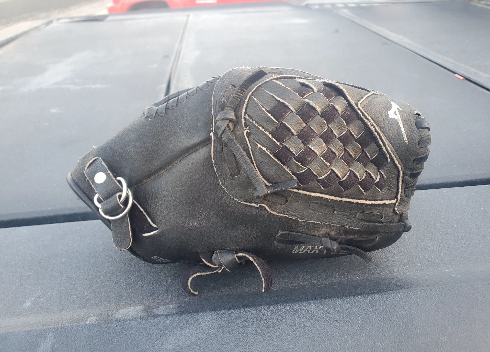 Mizuno Prospect GPP 1075Y1 10.75" Youth Baseball glove (RHT)