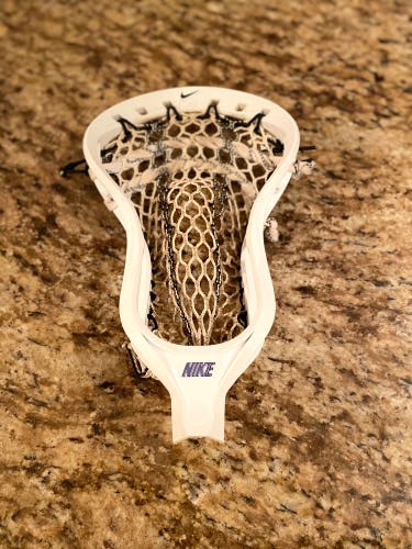 Used Attack & Midfield Strung Lakota Head