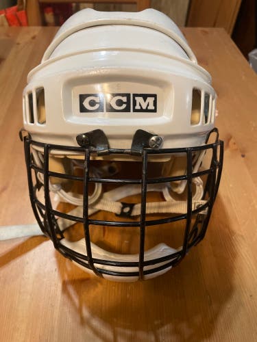 Ccm youth hockey helment cage combo B-hk10u