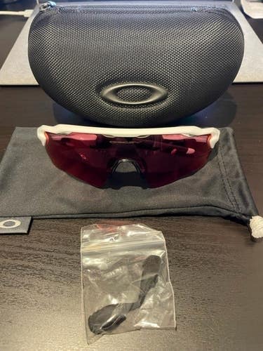 Used Unisex Youth Oakley Radar EV Sunglasses
