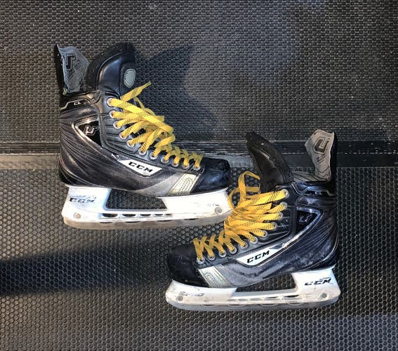 CCM U+ Crazy Light Hockey Skates 8.5