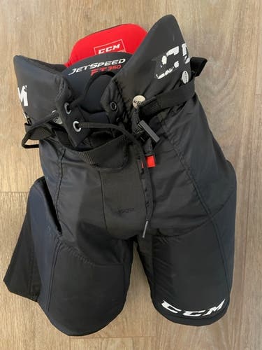 Junior Used Medium CCM JetSpeed FT350 Hockey Pants
