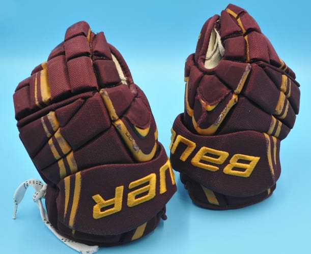 Bauer Vapor APX Pro Sheehy Minnesota Gophers Game-Used Gloves NCAA